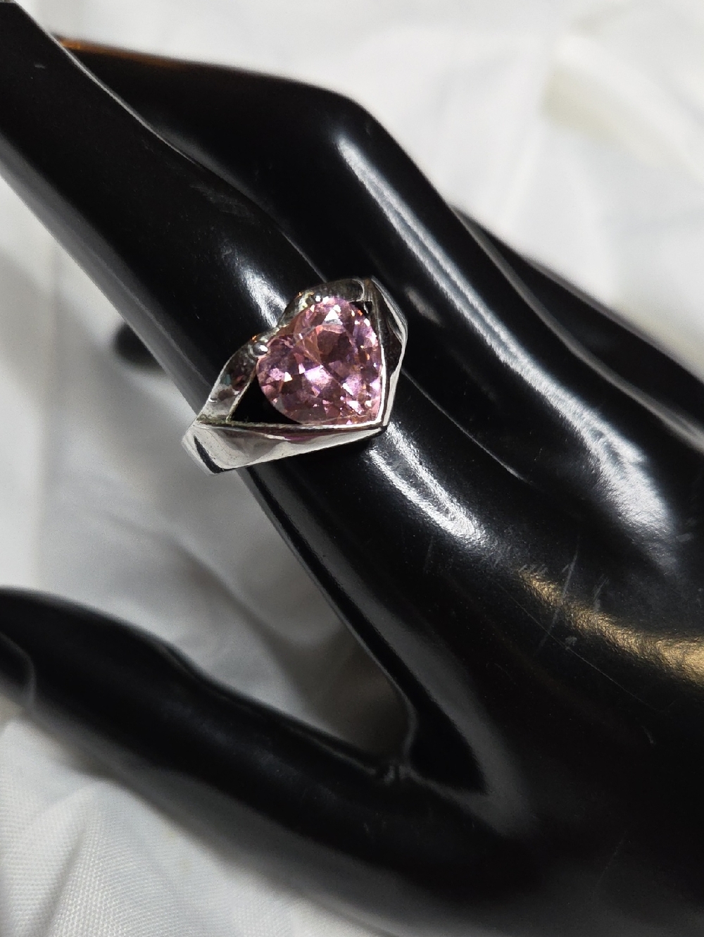 Custon Silver Ring with Heart-Shaped Pink Gemstone - Women Jewelry Sizes 7